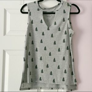 GRAYSON THREADS Gray Sleeveless Shirt Size Small